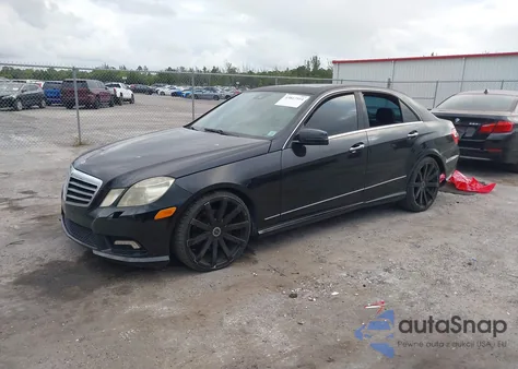 2010 Mercedes-Benz E 350 4Matic из США, поврежденный, VIN WDDHF8HB2AA102763